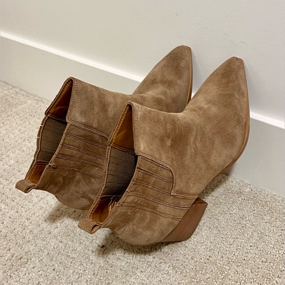 Marc Fisher Suede Heeled Ankle Boots - Picture 5 of 7
